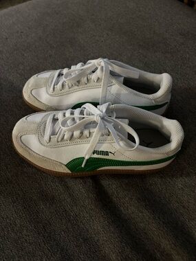 Puma Kids White & Green Low-Top Sneakers
